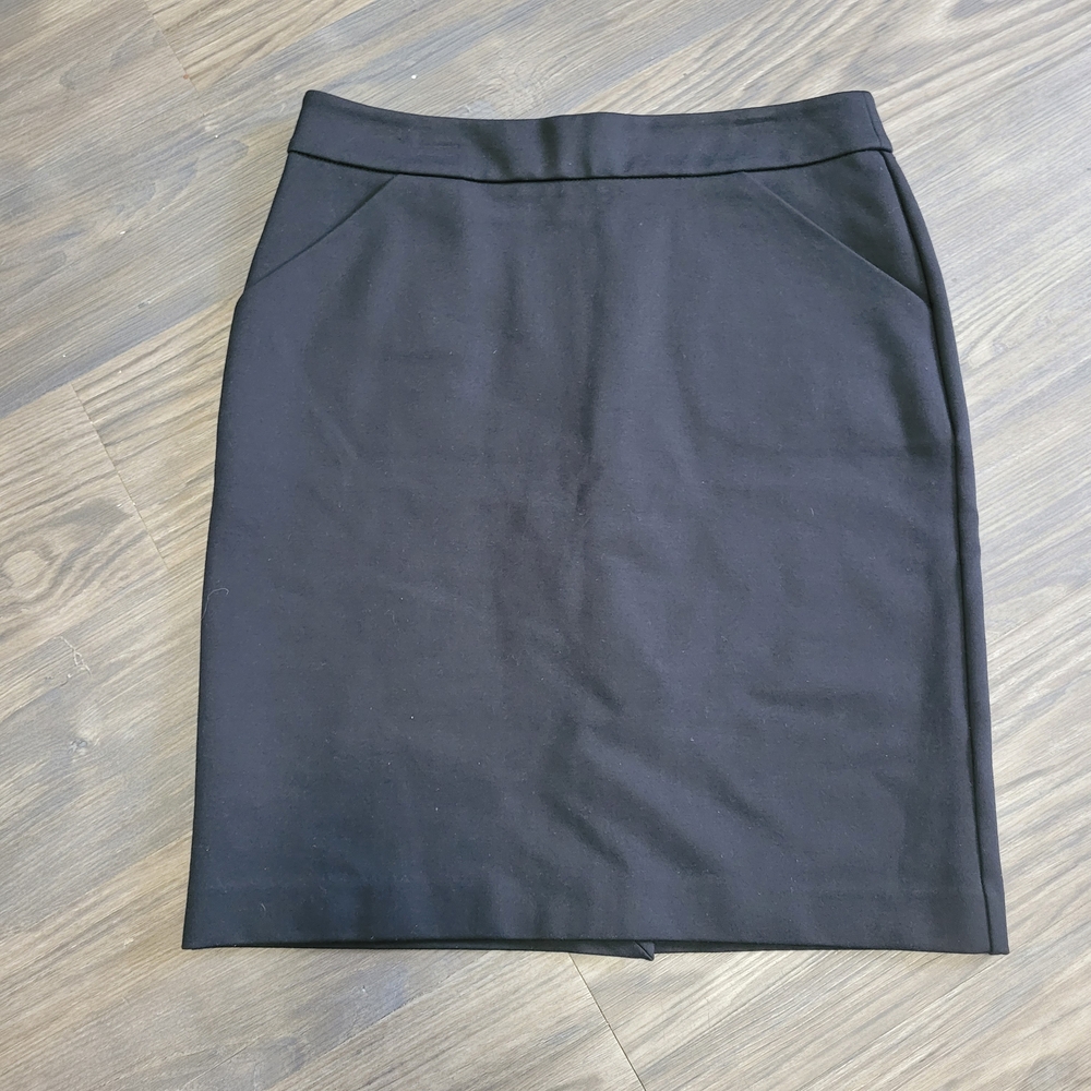 J Crew Elegant Black Pencil Skirt Size 8 Ponte Mini Pockets